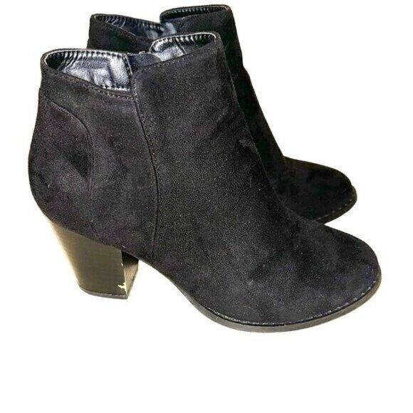 Rue 21 Black Faux Suede Side Zipped Ankle Heeled Punk Rock Booties Size 6 - Picture 1 of 8